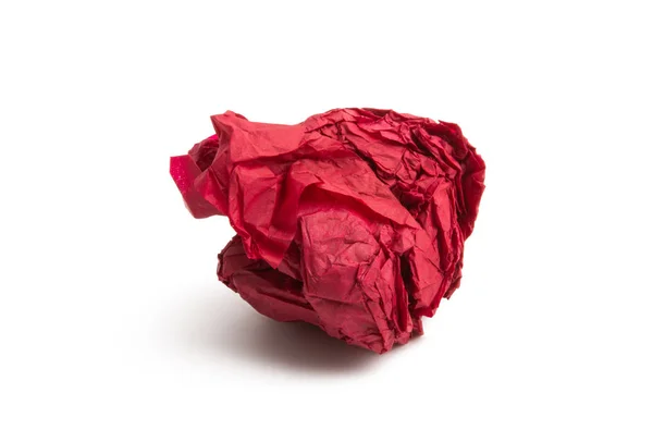Τσαλακωμένο χαρτί κόκκινο απομονωμένες — Φωτογραφία Αρχείου