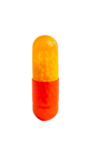 Capsula con vitamina C isolata — Foto Stock