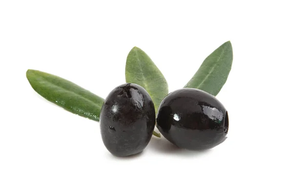 Aceitunas negras aisladas —  Fotos de Stock