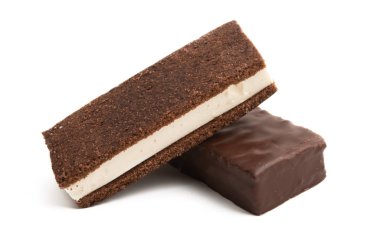 sütlü sufle ile çikolatalı sünger kek