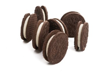 süt kreması izole ile çift kurabiye 