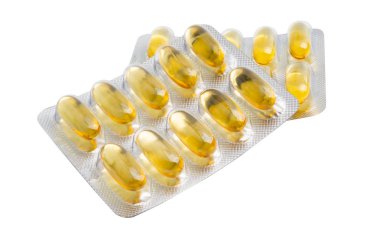 Balık yağı kapsülleri izole 