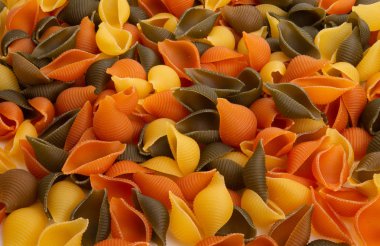 İtalyan makarna izole 