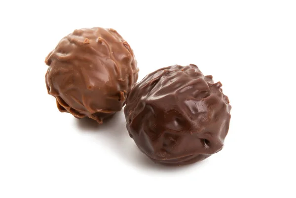 Trufas de chocolate aisladas —  Fotos de Stock