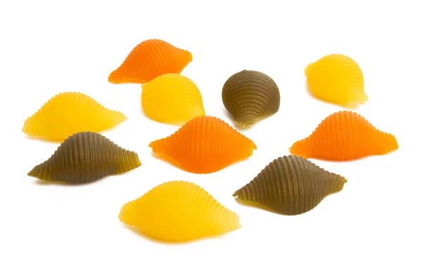 Pâtes colorées italiennes isolées — Photo