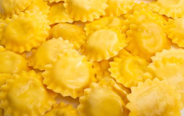 İtalyan Mantısı izole 