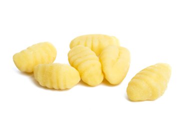 Patates gnocchi izole 