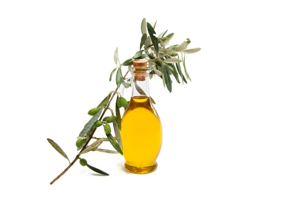 Oliwy z oliwek na białym tle — Zdjęcie stockowe