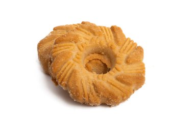 shortbread çerezleri izole 