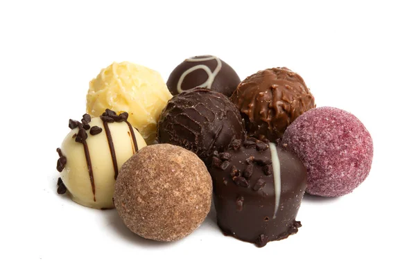 Truffes Chocolat Isolées Sur Fond Blanc — Photo