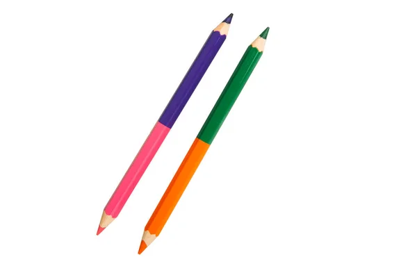 색깔의 연필들이 배경에 분리되어 — 스톡 사진