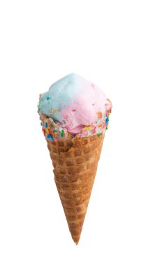 Beyaz arka planda izole edilmiş waffle bardağındaki dondurma.