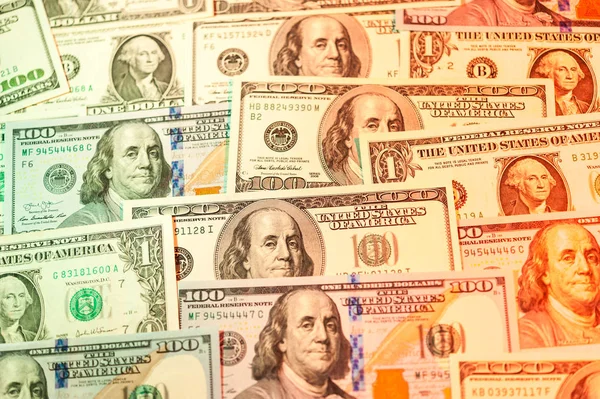 Dollar bills achtergrond. Close-up van contant geld. — Stockfoto