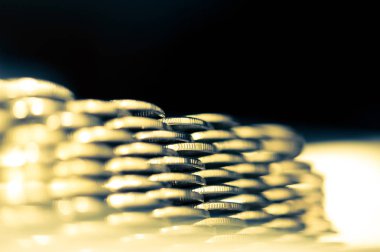 Altın yığını makro paraları. Finans ve bankacılık kavramı Coin satırlarının. İş fikri için ekonomi eğilimleri arka plan.