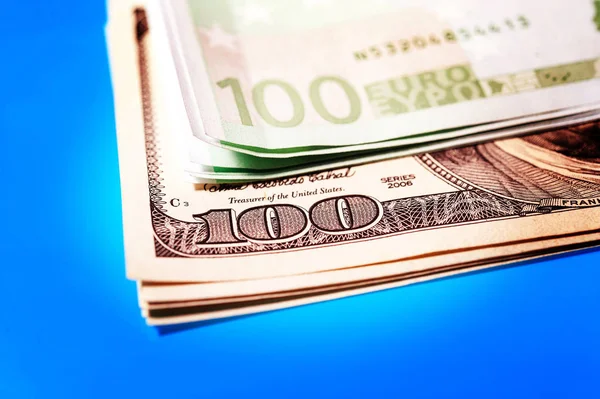 Primo piano vista di denaro contante dollari bollette sfondo. Tema finanza e affari . — Foto Stock