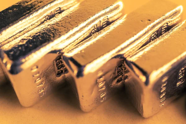 Precious shiny gold bars. Background for finance banking concept. Trade precious metals. Bullions. — Stock Photo, Image