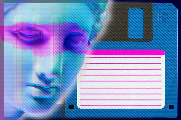 Сучасний концептуальний арт-постер з обличчям старовинної статуї та дискети. Колаж сучасного мистецтва . — стокове фото