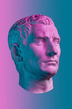Guy Julius Caesar Octavian Augustus 'un heykeli. Antik Roma heykeli Guy Julius Caesar Octavian Augustus 'un kafasıyla yaratıcı renkli neon görüntü. Siber punk, buhar dalgası ve gerçeküstü sanat tarzı..