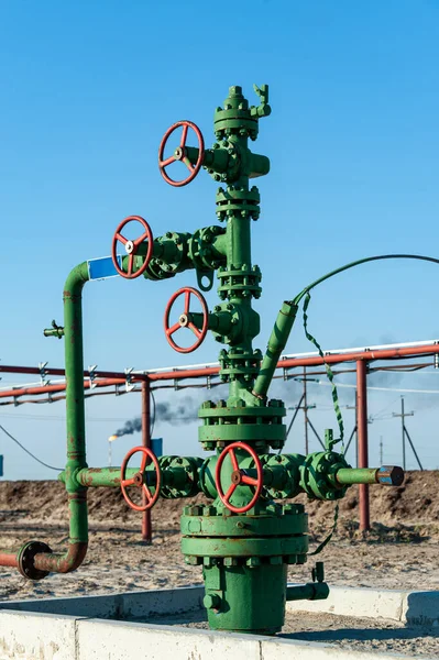 Petróleo Bem Equipamento Cabeça Poço Válvula Mão Com Volante Linha — Fotografia de Stock