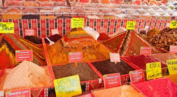 Verschiedene Gewürze Auf Dem Markt Kemer Türkei — Stockfoto