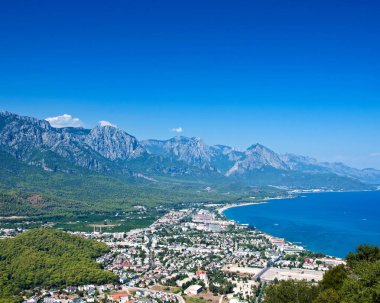 Kemerli Veiw, sahil beldesi. Antalya Province, Türkiye