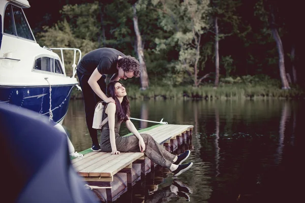 Romantic Couple Sitting Pier — Stock Photo, Image