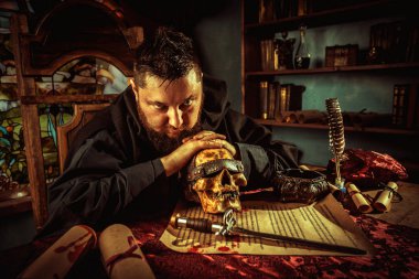 Büyücülük büyücü döküm kara büyü büyü kör kafatası kullanarak