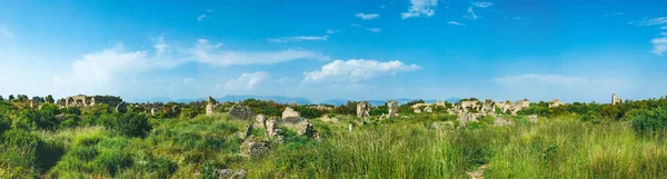 Στην Τουρκία, στο Σιντέ. Πανόραμα αρχαίας ελληνικής αρχαιολογικής πόλης — Φωτογραφία Αρχείου