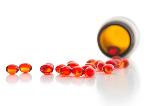 Capsules Rouges Bouteille Pilule Isolées Sur Blanc — Photo