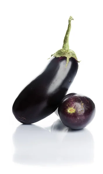 Äggplantor Aubergine Grönsaker Isolerad Vit Bakgrund — Stockfoto