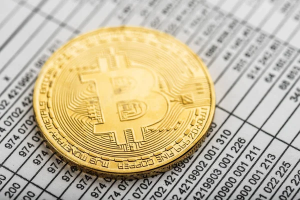 Gold Bitcoin Cryptocurrency Coin Number — Stock Photo, Image