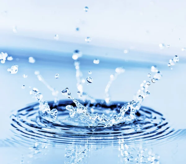 Blaue Wasserspritzer Naturfotos — Stockfoto