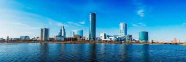 İskele iskele setin Yekaterinburg şehir