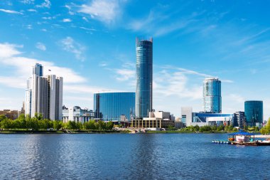 İskele iskele setin Yekaterinburg şehir.