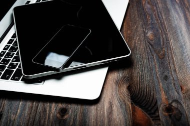 Klavye ile telefon ve tablet pc
