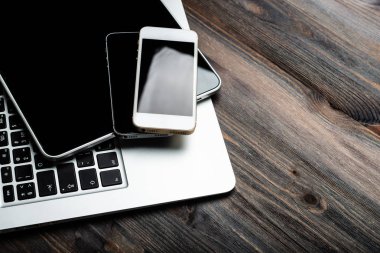 Klavye ile telefon ve tablet pc
