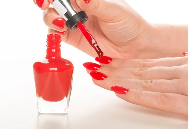 Weibliche Hand Mit Rotem Nagellack — Stockfoto