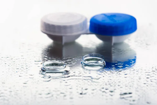 Container Contact Lenses Wet White Backgroun — Stock Photo, Image