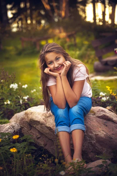 Adolescente menina — Fotografia de Stock