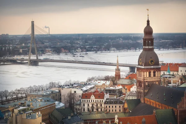Bela vista para Riga, Letónia — Fotografia de Stock