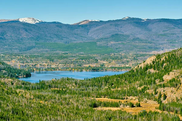 Grand Lac Avec Rochers Montagnes Autour Automne Parc National Des — Photo