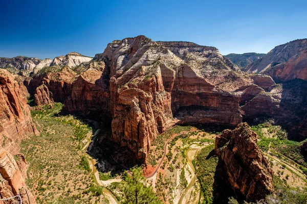 Paisaje Con Formaciones Rocosas Parque Nacional Zion Utah — Foto de Stock