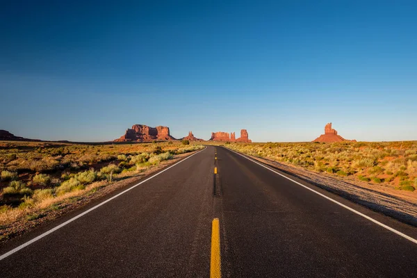 Puste Malownicze Autostrady Monument Valley Arizona Usa — Zdjęcie stockowe