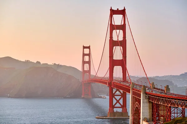 Golden Gate Köprüsü Manzaralı Gün Batımına Bak San Francisco California — Stok fotoğraf