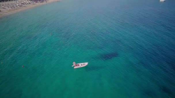 美しいビーチの空中撮影 シトニア ギリシャ — ストック動画