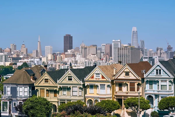 Zobacz Painted Ladies Domów San Francisco California Stany Zjednoczone Ameryki — Zdjęcie stockowe