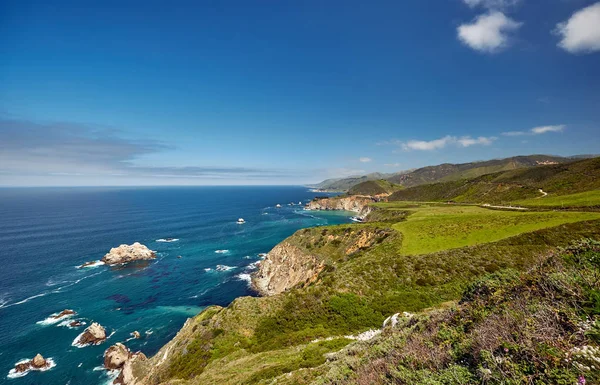 Vista Colinas Verdes Paisagem Litoral Pacífica Califórnia Eua — Fotografia de Stock