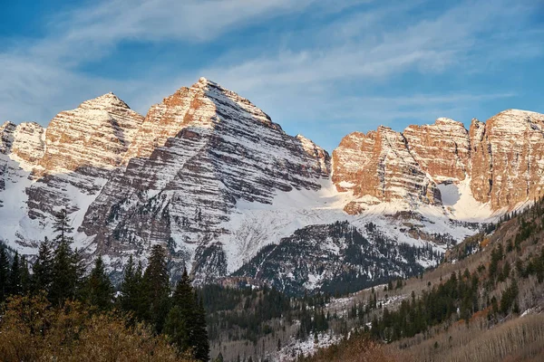 Vista Panorâmica Neve Coberta Maroon Bells Montanhas Colorado Rocky Mountains — Fotografia de Stock