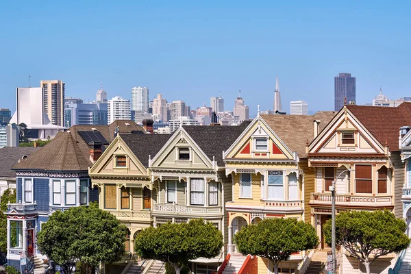 Zobacz Painted Ladies Domów San Francisco California Stany Zjednoczone Ameryki — Zdjęcie stockowe