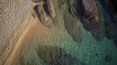 Kayalık plaj hava adam vurdu, Sithonia, Yunanistan